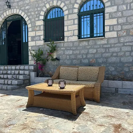 Terra Mani Stone * ييروميلين