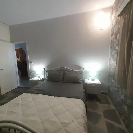 Terra Mani Stone * ييروميلين