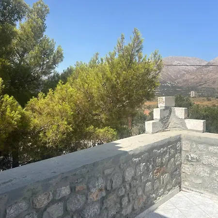 Terra Mani Stone Yerolimin