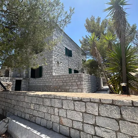 Terra Mani Stone Lejlighed Yerolimin