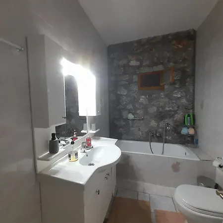 Lejlighed Terra Mani Stone Yerolimin